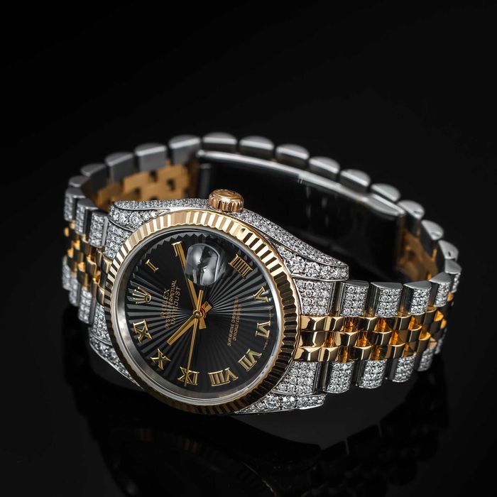 Zegarek Rolex Datejust 36mm z diamentami iced, czarna tarcza