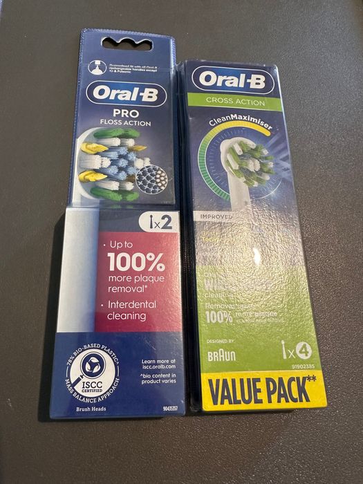 Насадки на зубну щітку Oral-B, Cross Action, PRO Floss Action, нові