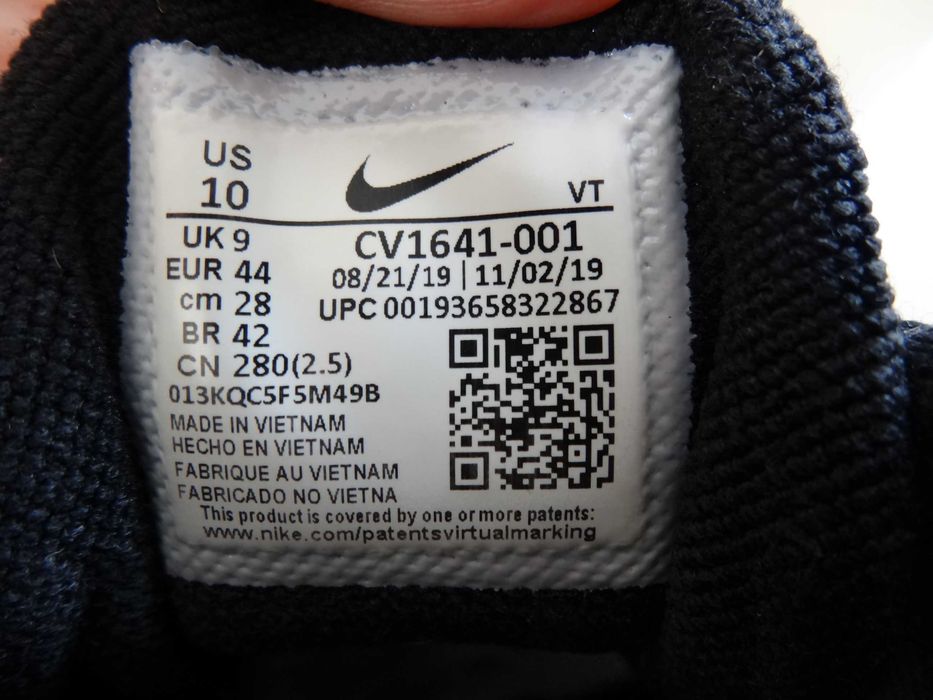 Buty NIKE AIR MAX 270 REACT roz 44 Sportowe