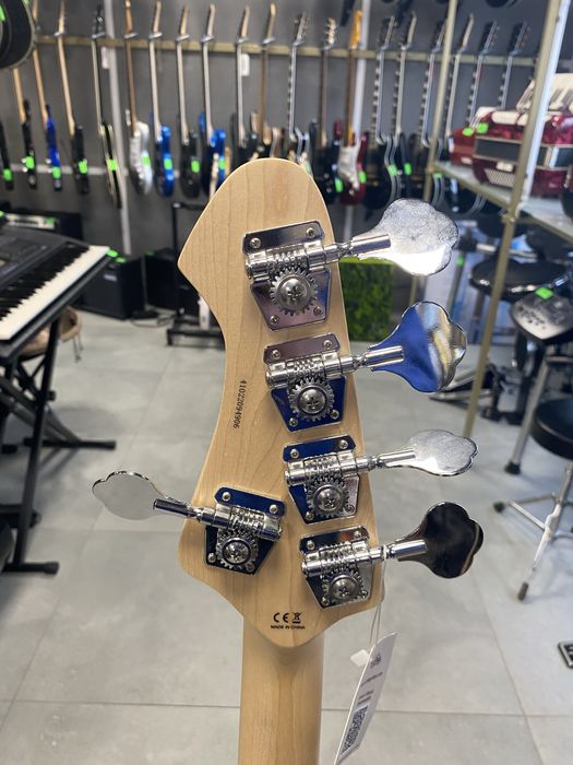 Gitara basowa Aria Pro ||