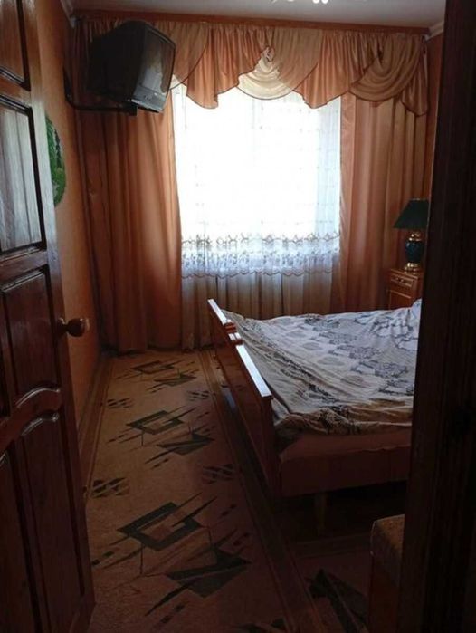 Продается 3-комнатная квартира на Химике