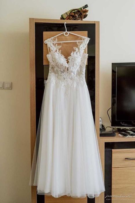 suknia ślubna z salonu bardzo ładna