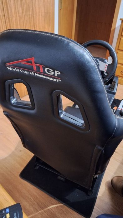 Playseat+Logitech G27