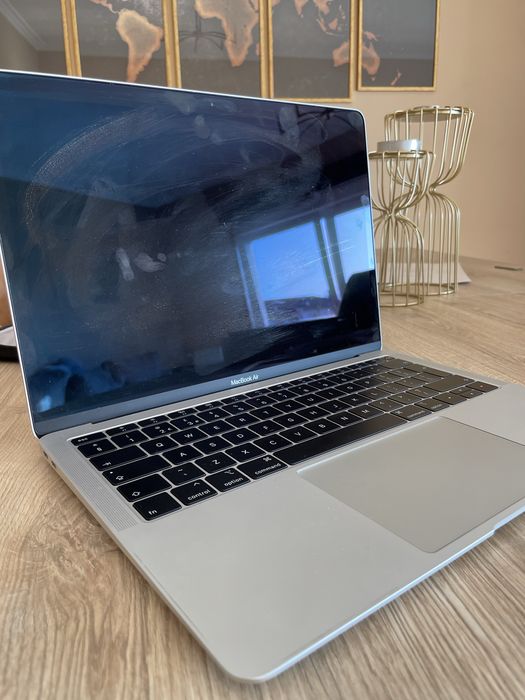 Portatil Macbook air 13