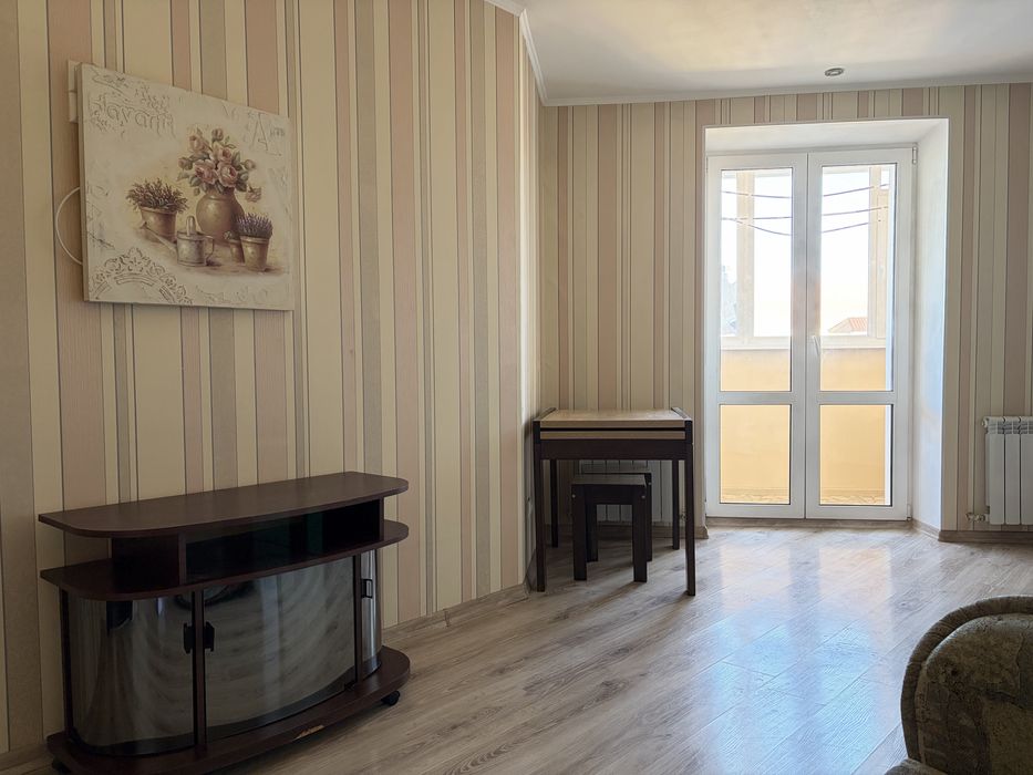 Оренда 1к квартири Поділ Новобудова