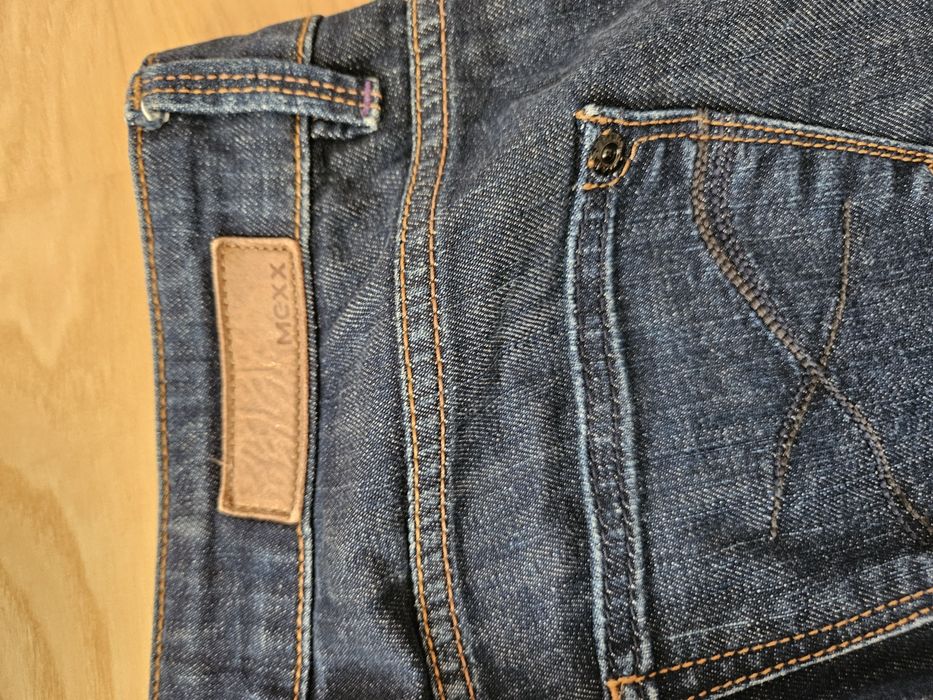 Jeansy Mexx damskie 27/32 biodrówki