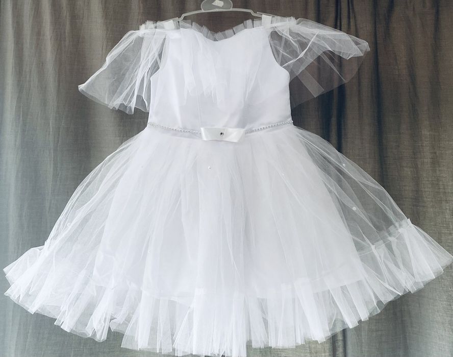 Прокат суконь Янгол сніжинки ялинка цукерки зірки Караван