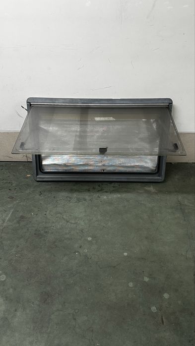 Janela autocaravana