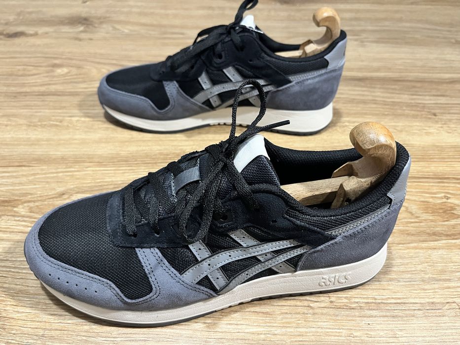 Кросівки Asics Lyte Classic Нові в коробці.  Розмір 43,5(27,5 см.)