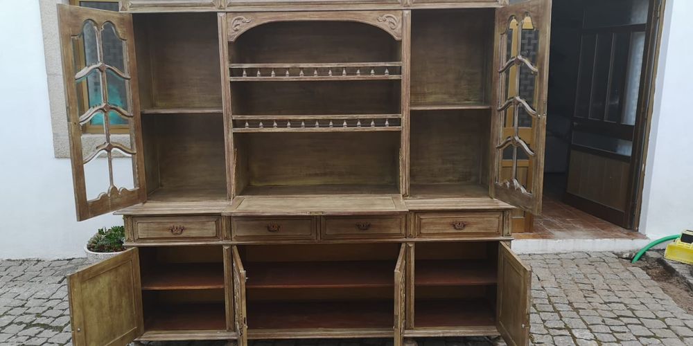 Móvel de sala rústico ótimo estado