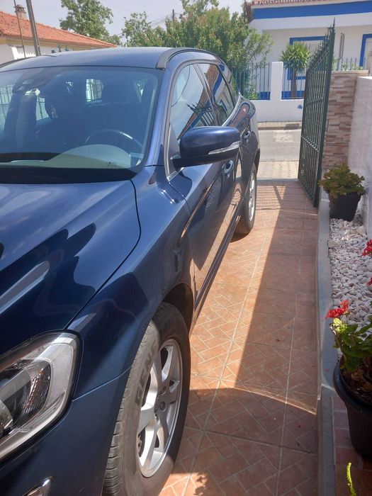 VOLVO XC 60 - Nacional