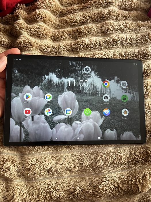 Продаю планшет Lenovo TB X606F