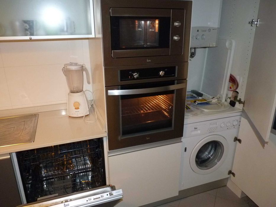 Apartamento T1, moderno, mobilado, linda vista Ria e Universidade