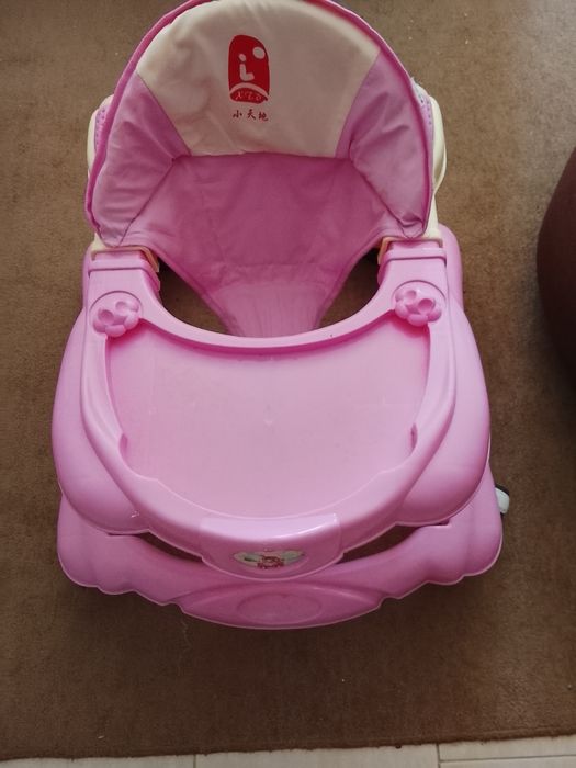 Aranha para bebe aprender à andar