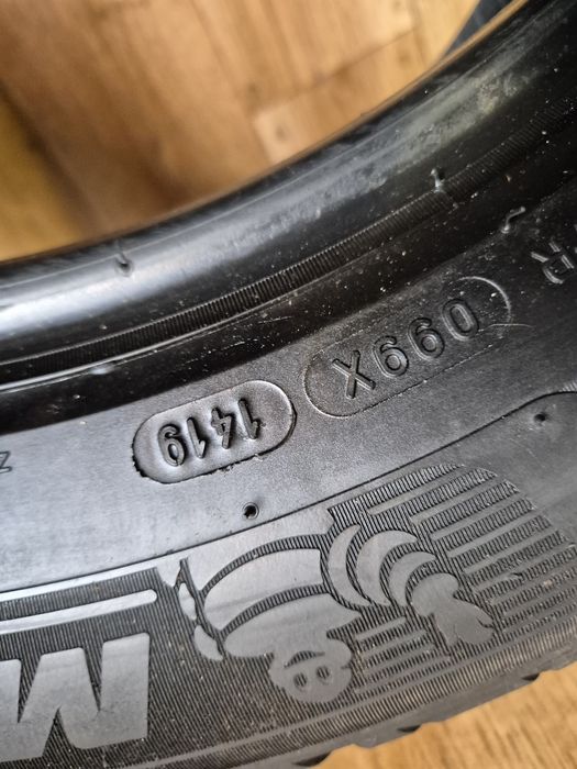 205/60/16 Michelin Para Lato 6mm 2019r