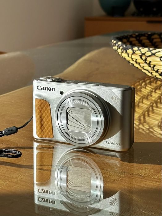 Canon SX740 HS (nova)