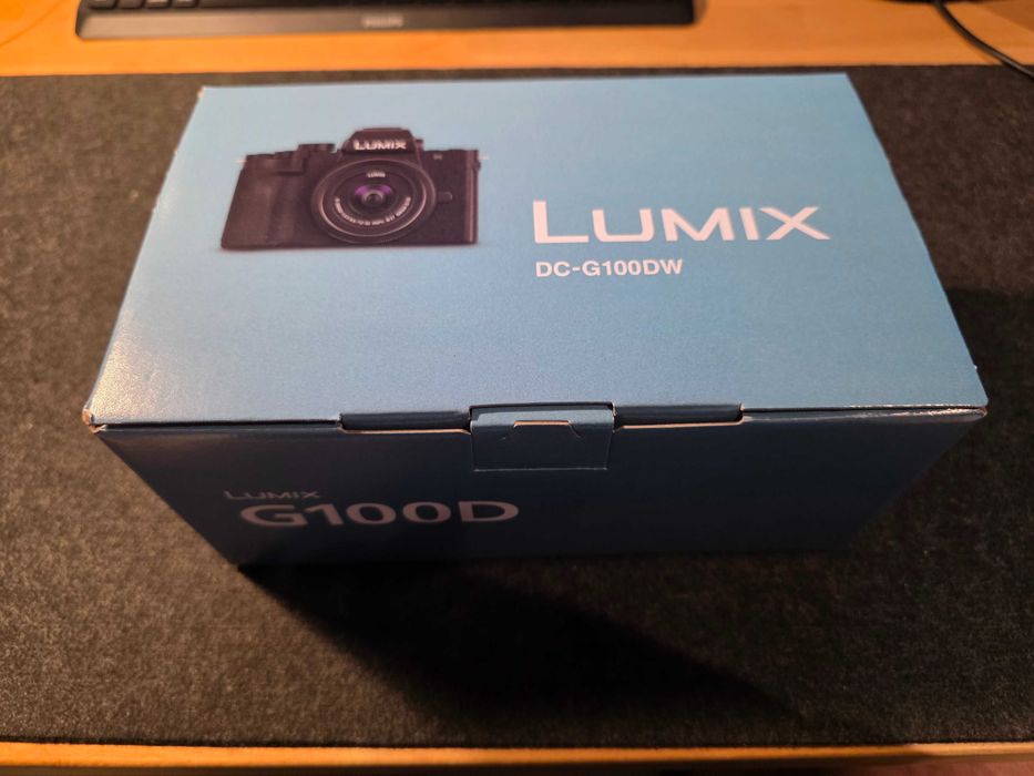 Panasonic Lumix G100D + 3 lentes, nova