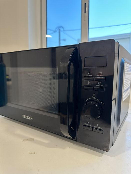 Microondas Becken novo