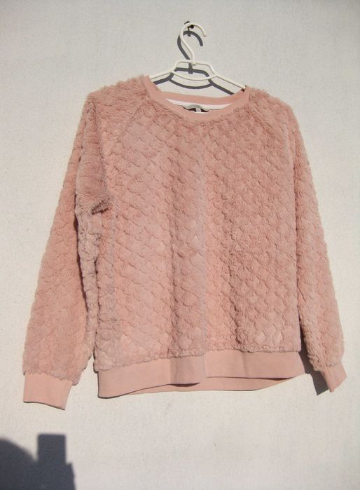 Пушистая меховая мягенькая красивая розовая кофточка Clockhouse C&A