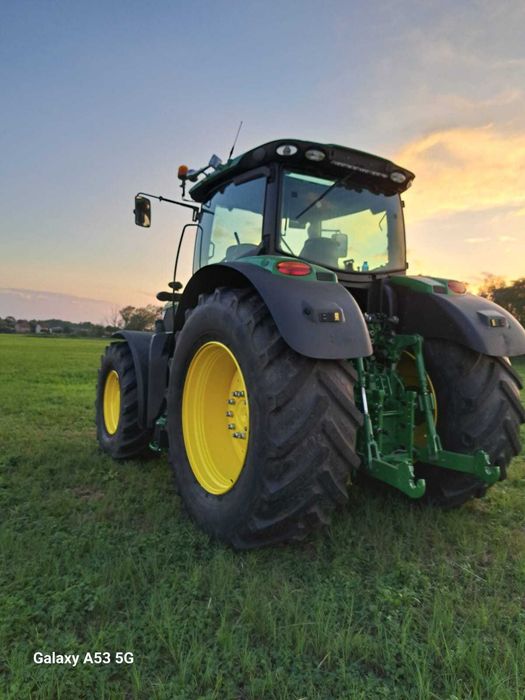 John Deere 6210 R