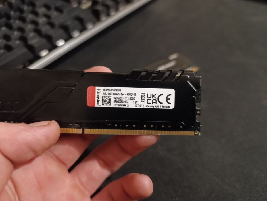 ОЗУ Оперативна пам'ять 16 gb / ddr4 (3200МГц)