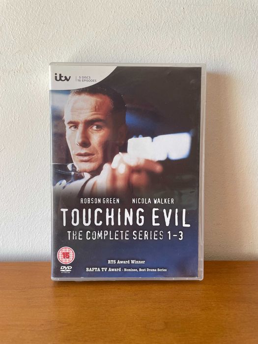 Touching Evil: The Complete Series 1-3 [DVD]