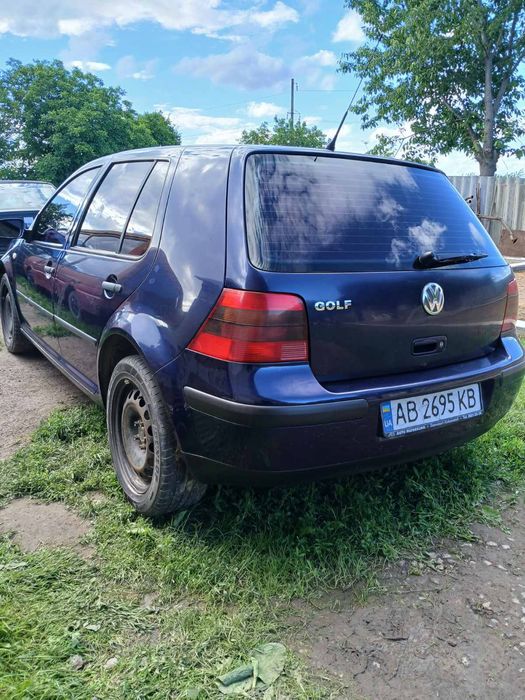 Volkswagen Golf 4
