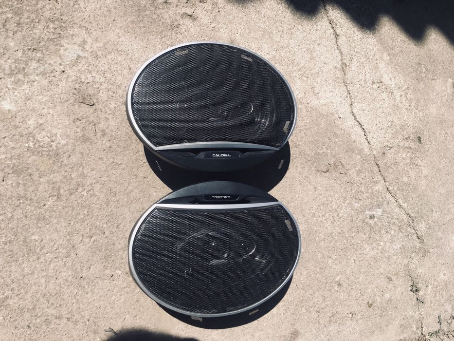 Продам динамики в авто