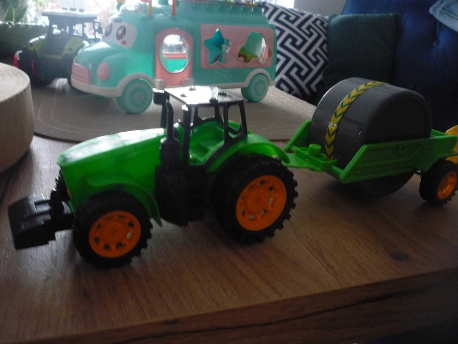 Traktor z walcem 28 cm