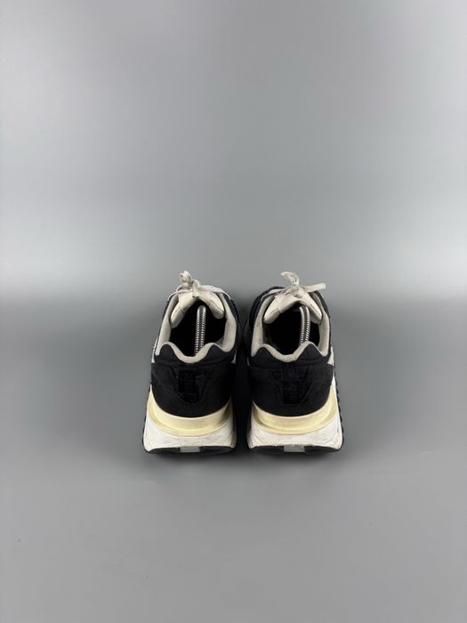 Розмір 44 28 см Чоловічі кросівки Nike Air Max Dawn