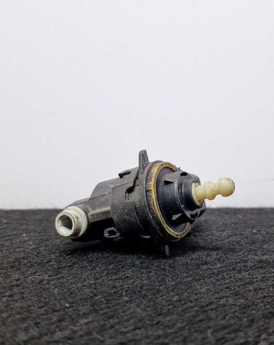 Nivelador de Ótica RENAULT CLIO III (BR0/1, CR0/1) ano 2005