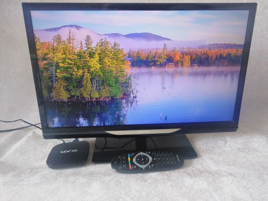 Телевізор Philips 22 дюйма, смарт ТВ.