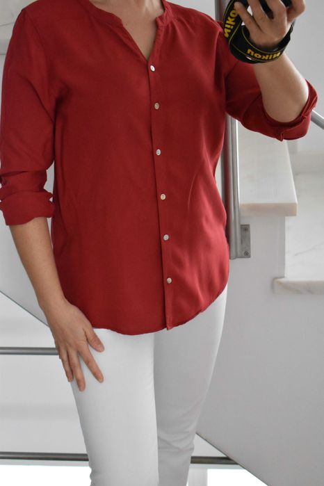 Camisa vermelha da NATURA [S]