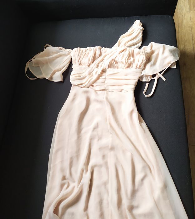 Piękna elegancka suknia asos
