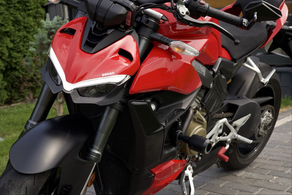 Ducati Streetfighter V4