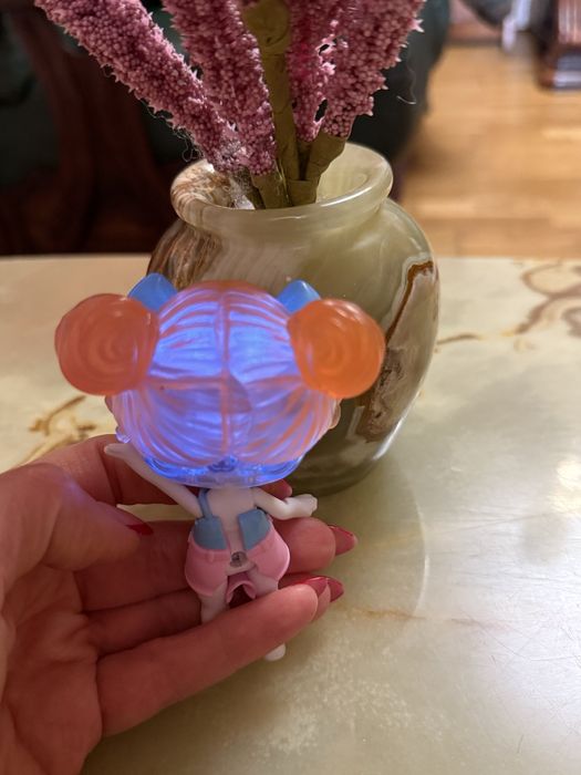 Лялька іграшка -сюрприз: Purrista Girls  з волоссям, яке світиться.