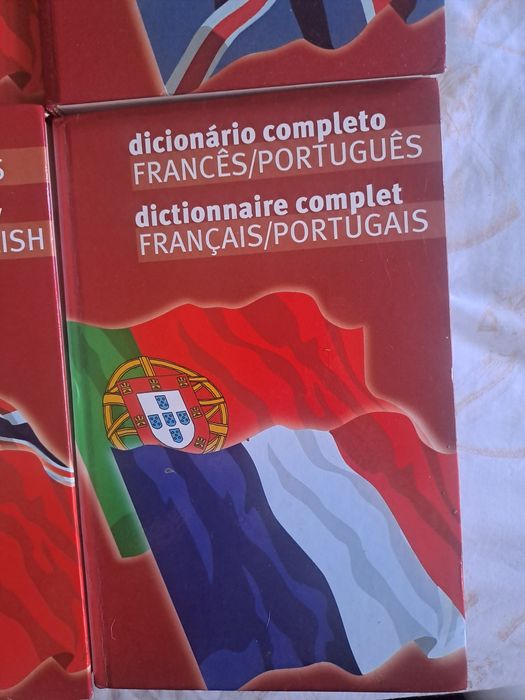 Dicionários completos