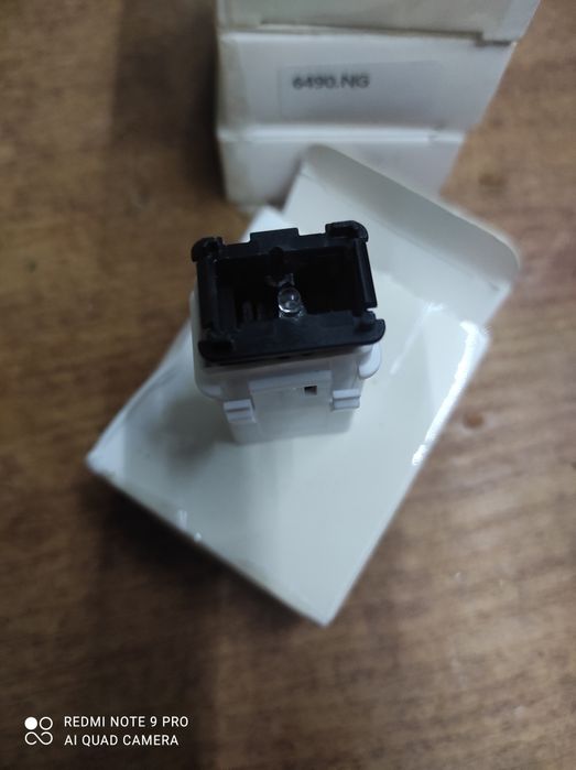 Кнопка аварийки Peugeot 107 Citroen C1 Aygo Пежо 107 Ситроен с1 Айго