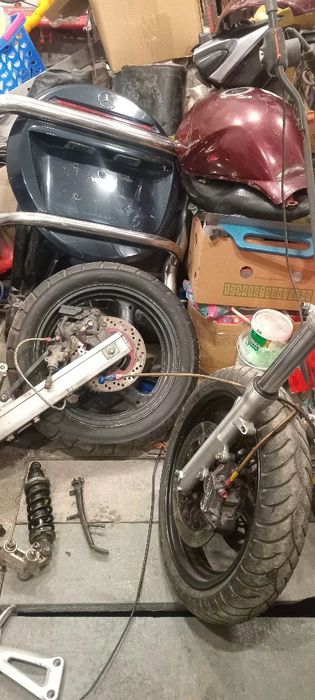 Suzuki Bandit 400 (97 год) разборка (апгрейд на 250-ку)