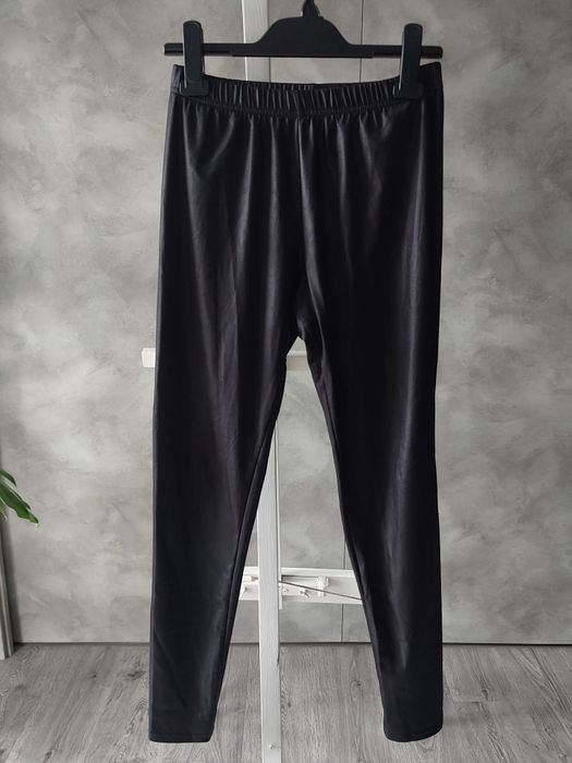 Legginsy czarne woskowane