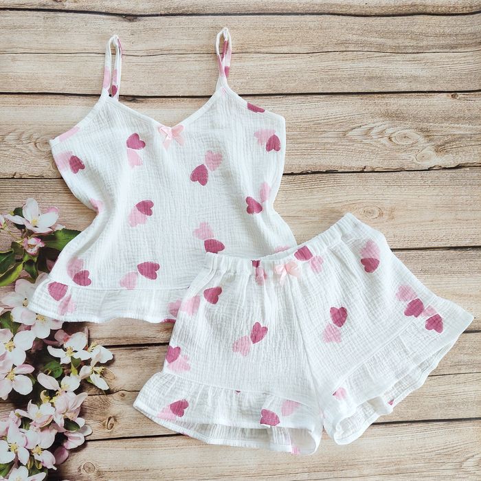 Дитяча муслінова піжама з рюшами в сердечки