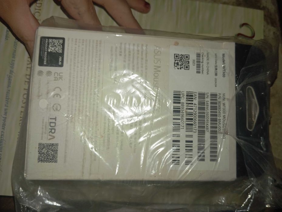 Rato novo fechado asus