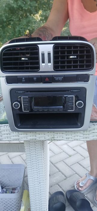 Radio Vw Polo 6r plus ramka i nawiewy