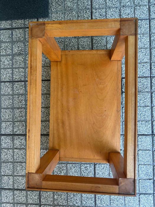 Mesa de Centro de Vidro Temperado e Madeira Maciça