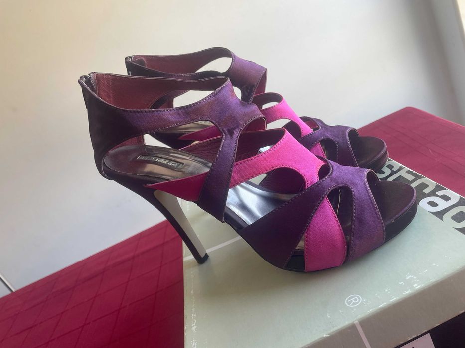 Sandálias rosa_violeta 40 - La Strada