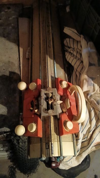 Maquina de tricotar