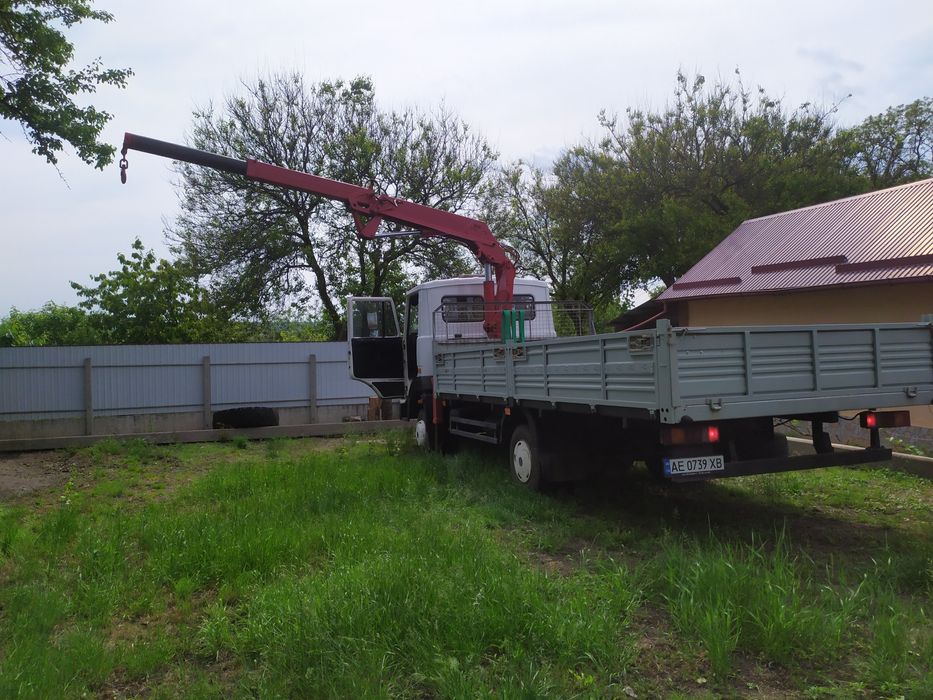 МАЗ маніпулятор в дуже гарному збереженому стані