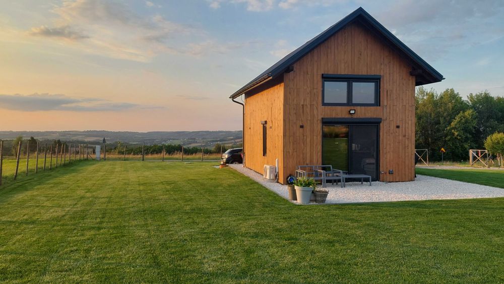 Działka na sprzedaż (43 ary) z domkiem całorocznym 50m2 - Hyżne