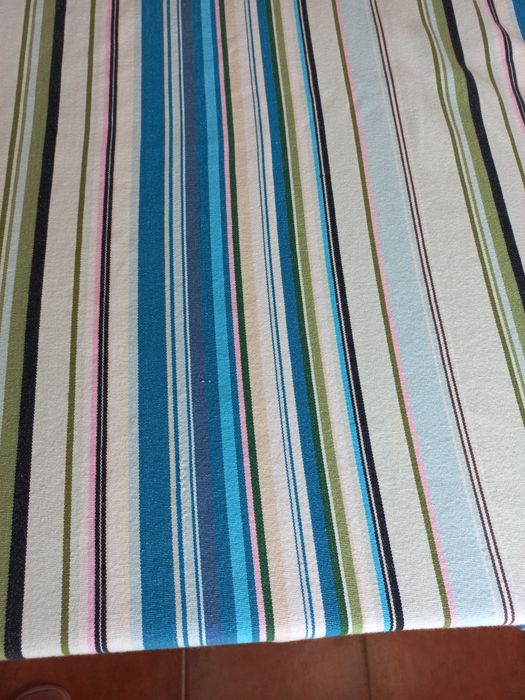 Vendo toalha de mesa Ikea