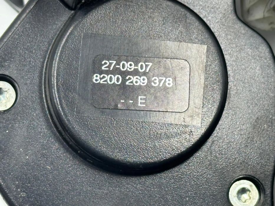 Mecanismo / Suporte Pneu Suplente - Renault Clio III (2007)